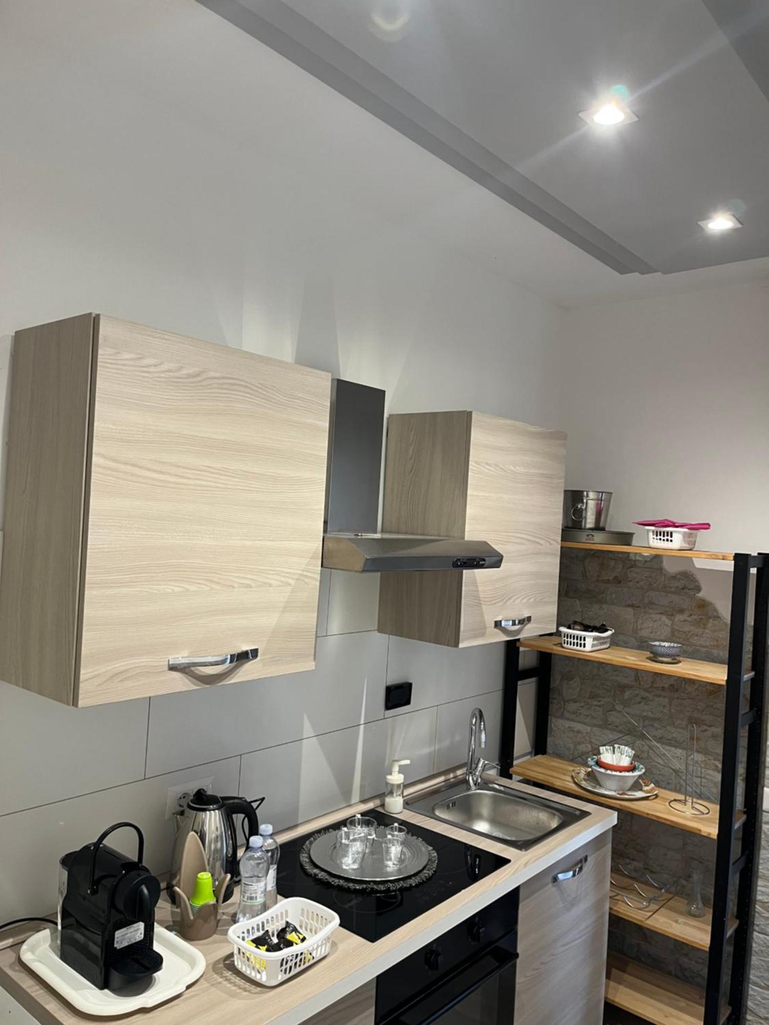 New House Hotell Fiumicino Eksteriør bilde